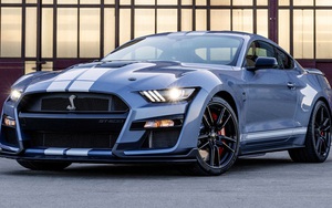4 chiếc Ford Mustang Shelby GT500 bị đánh cắp như phim ngay tại nhà máy