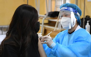 Sức khỏe hiện tại của nữ sinh Bắc Giang cấp cứu tại BV Bạch Mai do sốc phản vệ nặng sau tiêm vaccine Covid-19
