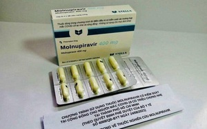 Thuốc Molnupiravir 'cháy hàng' trên chợ mạng, giá tăng chóng mặt dù bị cấm bán
