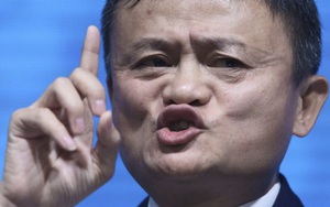 Nghe theo khẩu hiệu "Còn trẻ mà, cứ tiêu đi, chỉ cần đi vay" của Jack Ma, hàng triệu người Trung Quốc lâm cảnh nợ nần, bế tắc, có người muốn tự sát