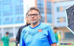 HLV Troussier: 'Tôi sẽ tạm hài lòng nếu nằm trong top 4 Đông Nam Á'