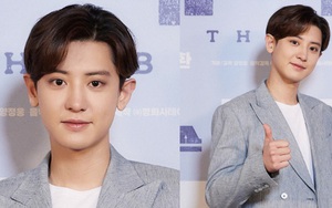 Chanyeol (EXO) lần đầu công khai lộ diện sau phốt 'bắt cả 10 tay' chấn động, mắt đỏ hoe như sắp bật khóc đến nơi