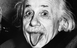 Sự thực "khó chịu" đằng sau bức ảnh thè lưỡi gây hài của Einstein: "Thế là đủ rồi đấy!"