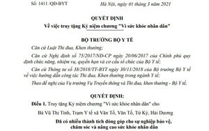 Truy tặng Kỷ niệm chương "Vì sức khỏe nhân dân" cho chị Vũ Thị Tình