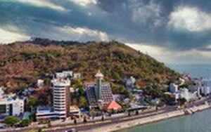 Ông Trần Quí Thanh và con gái trúng đấu giá 3 khu đất ở Bà Rịa-Vũng Tàu