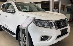 Nissan Navara giảm giá 'tất tay' tại đại lý, dọn kho đón phiên bản 2021 ra mắt tại Việt Nam trong năm nay