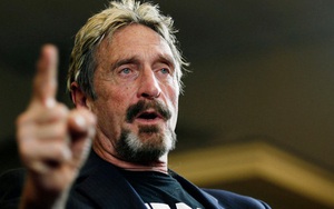 Triệu phú một thời John McAfee bị cáo buộc lừa đảo bơm thổi tiền ảo