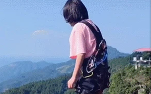 Cô bé 13 tuổi đòi nhảy xuống từ vách núi tự tử, nguyên nhân do cách dạy 'tưởng là tốt' của cha mẹ