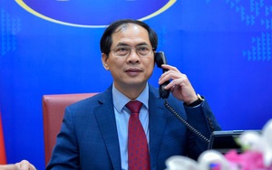 Bộ trưởng Ngoại giao Lào gọi điện chúc mừng tân Bộ trưởng Ngoại giao Bùi Thanh Sơn