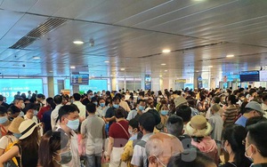 Kẹt cứng ở sân bay Tân Sơn Nhất, Tổng công ty Cảng hàng không Việt Nam nói gì?
