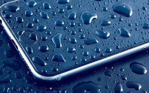 Apple lại bị kiện vì 'phóng đại khả năng chống nước của iPhone'