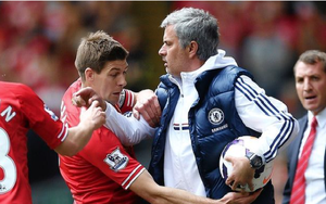 Mourinho xát muối vào nỗi đau của Steven Gerrard