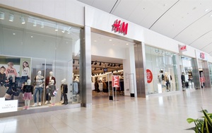 Nhiều năm liền khốn đốn ở thị trường thế giới, H&M đang làm ăn thế nào ở Việt Nam?