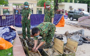 Sốc: Phát hiện gần 400 quả bom bi trong khuôn viên một cơ quan nhà nước