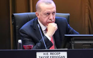 Chính phủ Thổ Nhĩ Kỳ “điêu đứng” vì người tuýt còi mafia