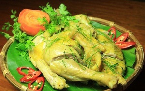 Gà hấp chỉ cần cho những nguyên liệu này đảm bảo càng ăn càng nghiện