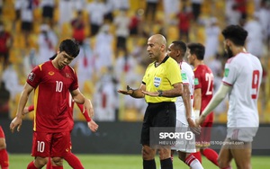 Trọng tài V.League: "Việt Nam xứng đáng được hưởng penalty"