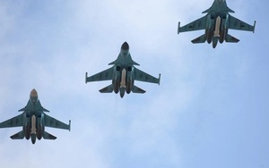 Không quân Nga và quân đội Syria "song kiếm hợp bích" tấn công dữ dội