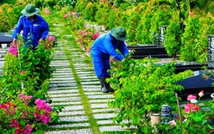 Có một nghề nghe tên đã rờn rợn, ngày ngày phải đi lại giữa nghĩa trang