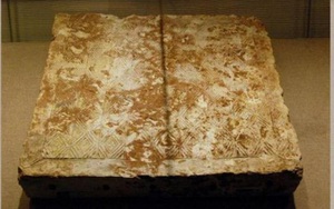 Tìm thấy “vua gạch” nặng 600kg trong cung điện 2.000 năm tuổi, chuyên gia khẳng định ngay:  Công nghệ hiện đại không thể sao chép!