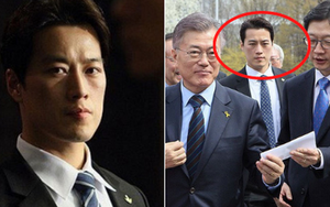 Vệ sĩ đẹp như tài tử của Tổng thống Hàn: Từng phải xin nghỉ việc vì đi đến đâu cũng làm ''điên đảo'', gây bất ngờ với cuộc sống hiện tại bên vợ con
