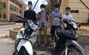 Bốn thanh niên chặn đường 2 bé gái cướp tài sản