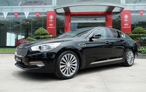 Đại lý xả Kia Quoris giá thấp chưa từng có: Giảm 500 triệu đồng, mơ đấu Mercedes S-Class nhưng không thành
