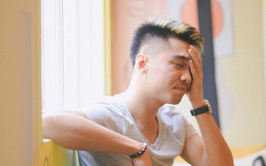 Nợ nần ngoài đời, PewPew tìm được cách giải tỏa cực 'lầy' trong game