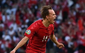 Hàng loạt ‘đại gia’ theo đuổi sao trẻ xé lưới ĐT Anh