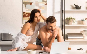 Giữ lửa 'chuyện ấy' trong thời gian giãn cách vì Covid-19