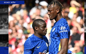 Arsenal 1-2 Chelsea: The Blues phung phí cơ hội, sao "Pháo thủ" mắc sai lầm ngớ ngẩn