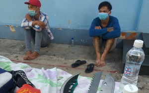 Phát hiện 2 thanh niên vác mã tấu và ma tuý đi lại trong khu vực bị "khoá chặt, đông cứng" ở Bình Dương