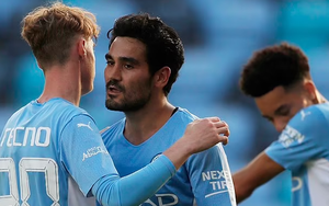 Man City 4-1 Blackpool: Ngày của Gundogan