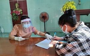 Nghỉ làm liên tục do nhà ở khu vực phong tỏa, có được nhận hỗ trợ từ địa phương không?