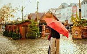 Người trưởng thành, hãy học cách tự che ô cho mình: Chỉ bằng cách này bạn mới không sợ hãi và luôn tiến về phía trước trong cuộc đời đầy mưa gió