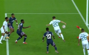 Tình huống khó tin trong trận PSG vs Man City: 2 lần bóng chạm xà ngang trong 2 giây, cầu thủ sút hỏng ở khoảng cách 2m