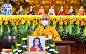 Ca sĩ Phi Nhung chưa tiêm vắc xin Covid-19 và lý do xúc động được tiết lộ trong lễ cầu siêu