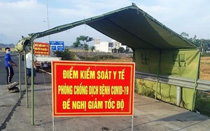 Tấn công lực lượng làm nhiệm vụ khi được em trai báo tin không được qua chốt kiểm soát Covid-19