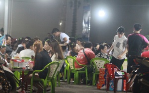 TP.HCM cho phép mở lại dịch vụ ăn uống, chỉ bán mang đi: Hoạt động từ 6h đến 18h theo phương thức "3 tại chỗ"