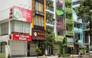 TP.HCM ngày đầu cho hàng quán bán mang về: Chủ quán chưa kịp chuẩn bị, khách hàng đặt 3 lần không có shipper nhận