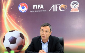 Ông Trần Quốc Tuấn điều hành cuộc hội thảo đầu tiên trong năm 2022 của Ban thi đấu AFC