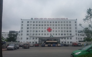 Bệnh nhân rơi từ tầng 3 bệnh viện xuống đất tử vong