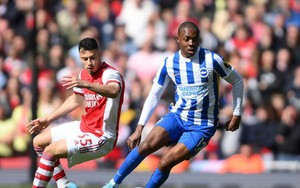 Ngôi sao Ngoại hạng Anh bất ngờ treo giày ở tuổi 24 vì bệnh tim