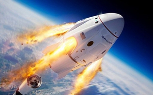 Tàu vũ trụ SpaceX Dragon hạ cánh an toàn xuống Đại Tây Dương