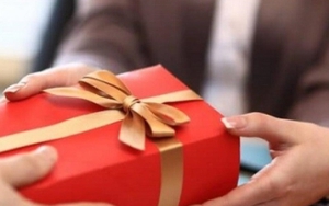 14 trường hợp nộp lại quà tặng, 74 người khai tài sản chưa đúng quy định