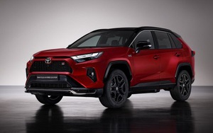 SUV cỡ trung bán chạy nhất thế giới Toyota RAV4 bổ sung phiên bản giả hiệu suất cao