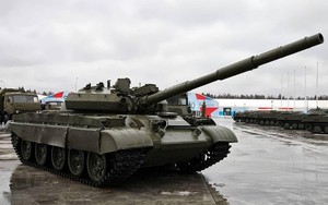 T-62M của Nga bị tấn công tại Kherson
