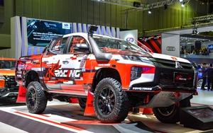 Mitsubishi Triton AKA Racing - Bán tải đi đua quốc tế duy nhất tại VMS 2022