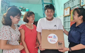 Cậu trò nghèo học ké máy tính đỗ ngành công nghệ thông tin: ‘Ngày mai con khỏi qua nhà bạn học ké'