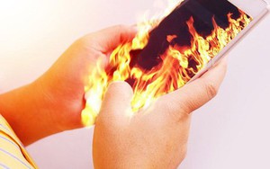 Người tiêu dùng cần làm gì để tránh gián tiếp gia tăng tỷ lệ tai nạn pin sạc điện thoại?